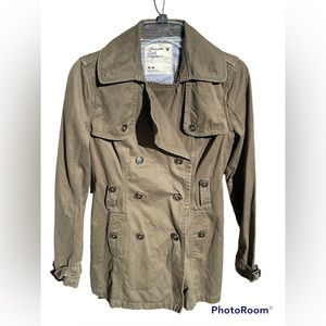 American Eagle Outfitters Peacoat Y2K Sz M Army Green Button Down Jacket